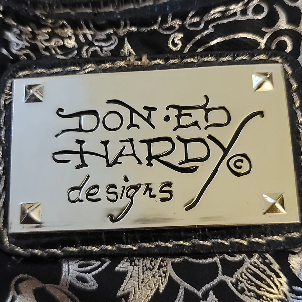 SALE Vintage Ed Hardy Mini Hobo Cross body  Purse 😍 Black with Gold Hardware! - Picture 3 of 15